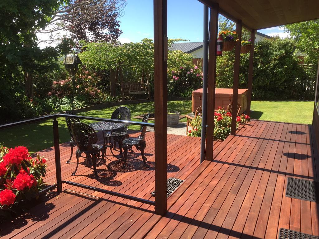 Blue Ridge Studios And Bed & Breakfast Te Anau Buitenkant foto